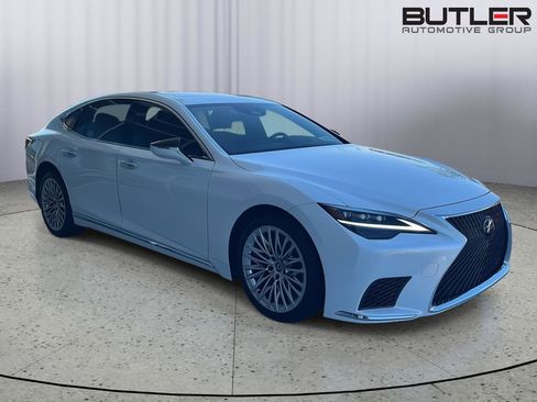 Used 2024 Lexus LS 500 image 8