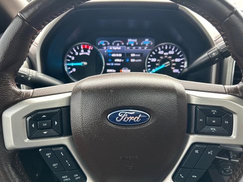 Used 2022 Ford F450 King Ranch w/ King Ranch Ultimate Package image 23