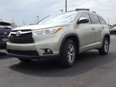 Used 2014 Toyota Highlander XLE