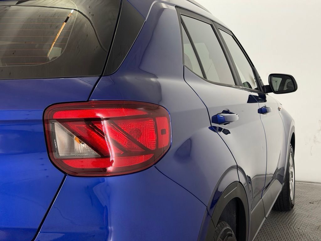 Used 2020 Hyundai Venue SEL FWD image 53