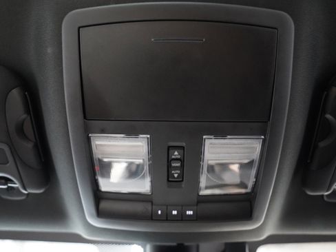 Used 2022 Dodge Challenger R/T Scat Pack w/ 1320 Drag Pack image 30