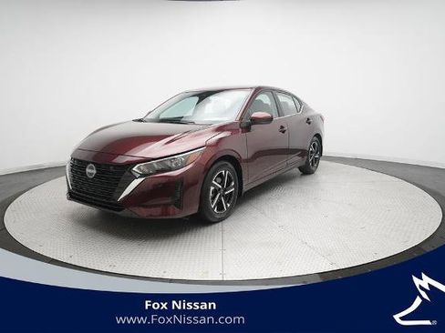 Certified 2025 Nissan Sentra SV FWD image 1