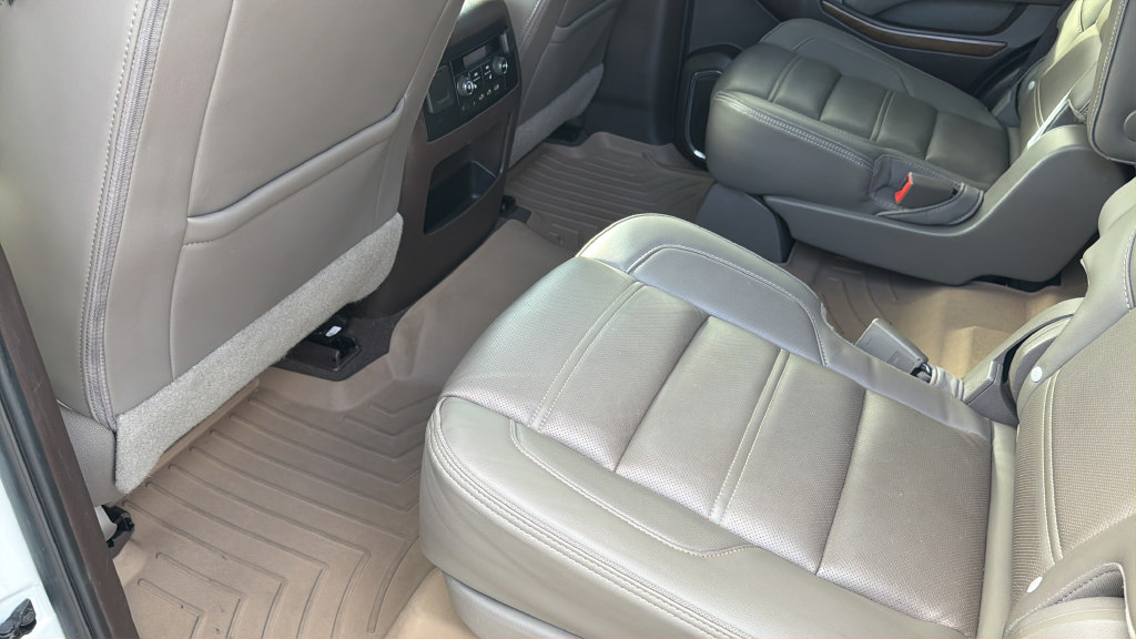Used 2019 GMC Yukon Denali w/ Denali Ultimate Package RWD image 25