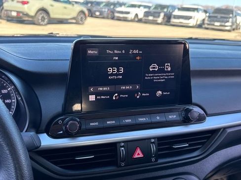 Used 2024 Kia Forte LXS image 11