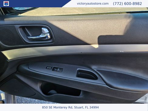 Used 2011 INFINITI G37 Journey w/ Premium Pkg image 37