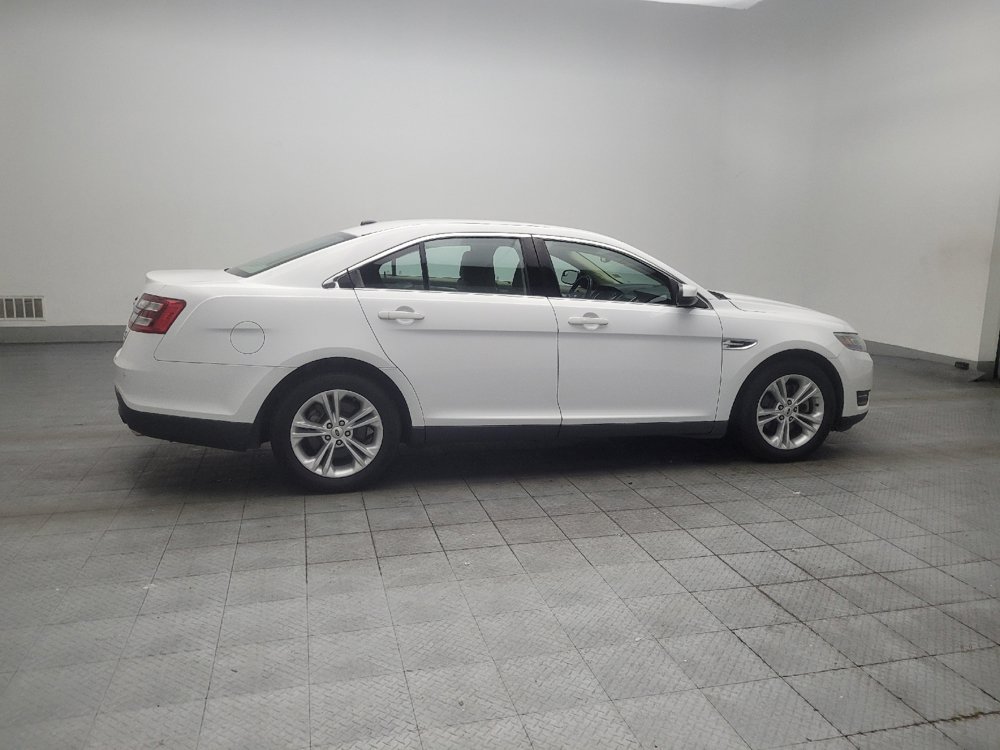 Used 2018 Ford Taurus SEL w/ Equipment Group 201A FWD image 10
