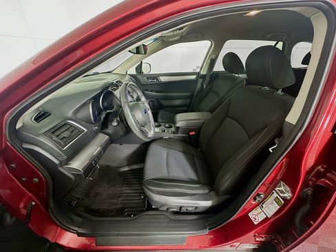 Used 2019 Subaru Outback 2.5i Premium AWD/4WD image 13