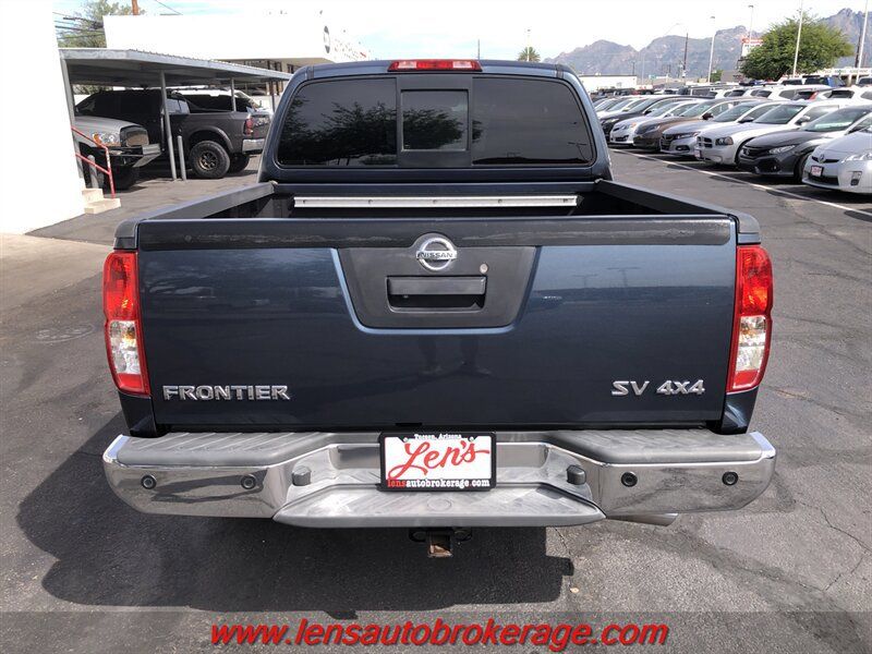 Used 2014 Nissan Frontier SV AWD/4WD image 7