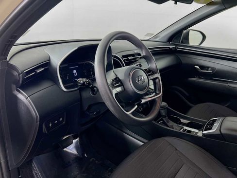 Certified 2024 Hyundai Santa Cruz SEL image 9