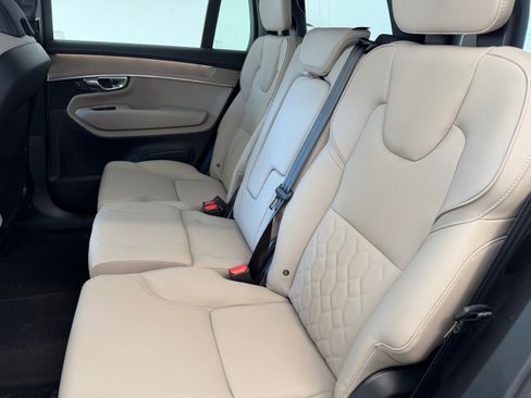 New 2026 Volvo XC90 B6 Plus w/ Protection Package Premier image 23