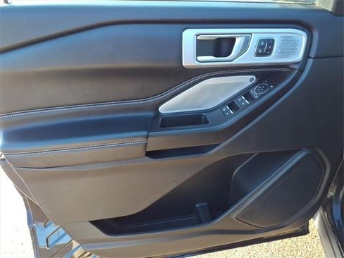 Certified 2020 Ford Explorer ST w/ ST Street Pack image 14