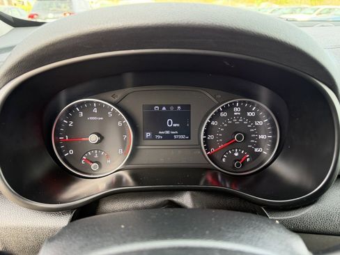 Used 2022 Kia Sportage LX image 20