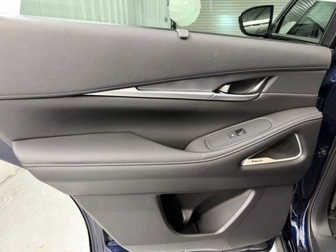 Certified 2026 INFINITI QX60 Luxe w/ Cargo Package FWD image 33