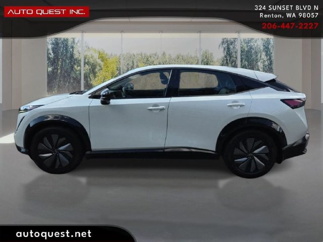 Used 2024 Nissan Ariya AWD image 8