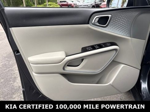 Certified 2025 Kia Soul LX FWD image 20