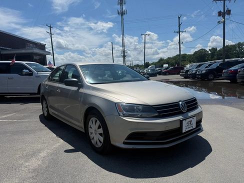 Used 2016 Volkswagen Jetta S FWD image 7