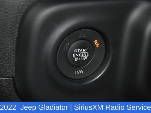 Used 2022 Jeep Gladiator Sport AWD/4WD image 17