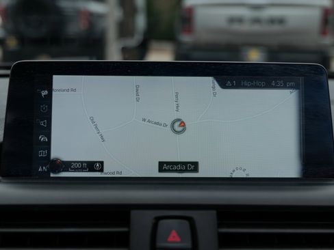 Used 2017 BMW 230i xDrive Convertible image 23