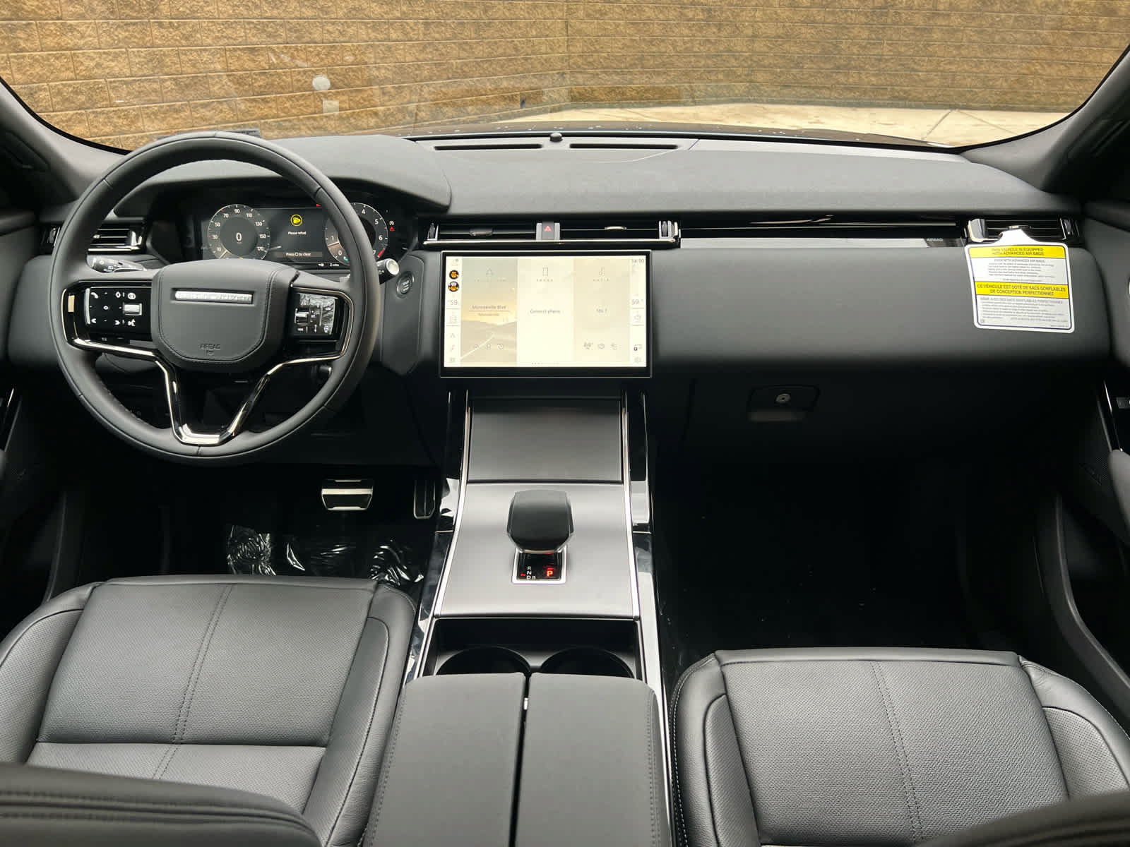 Used 2025 Land Rover Range Rover Velar Dynamic SE AWD/4WD image 8