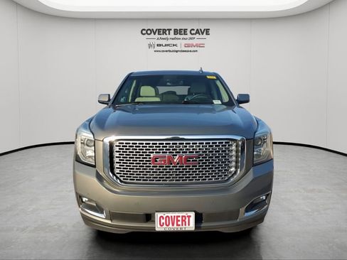 Used 2017 GMC Yukon Denali w/ Open Road Package image 2