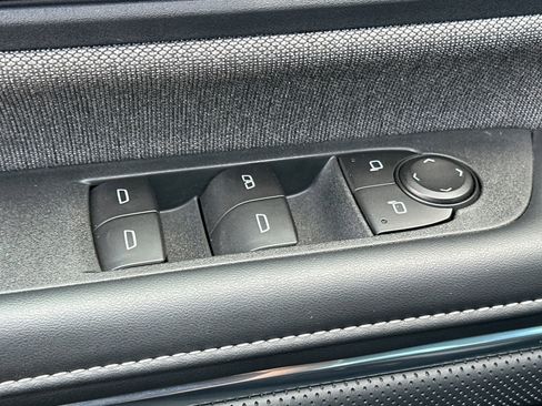 Used 2026 GMC Sierra EV Elevation image 13