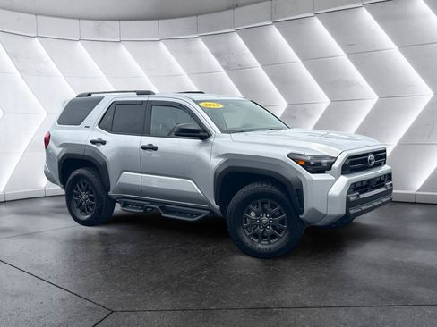 Certified 2025 Toyota 4Runner SR5 AWD/4WD image 1