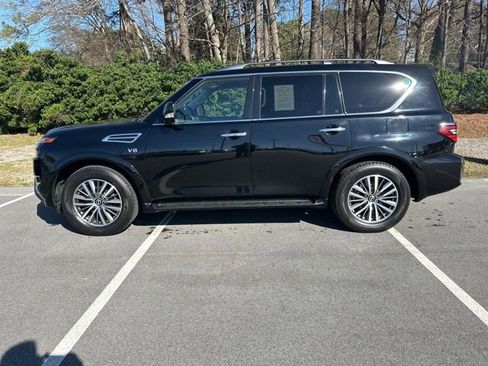 Used 2021 Nissan Armada SL w/ Captain's Chairs Package image 4