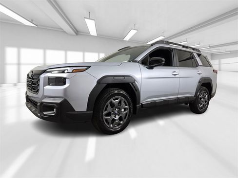 New 2026 Subaru Outback Premium image 2