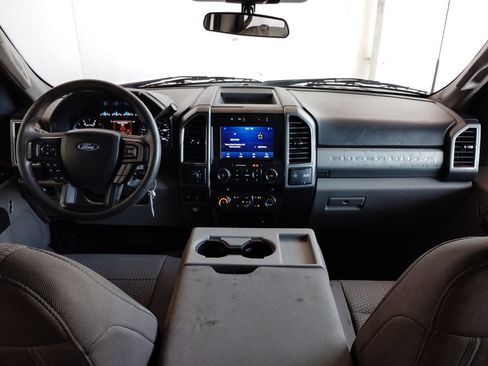 Used 2022 Ford F550 4x4 Crew Cab Super Duty image 37
