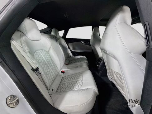 Used 2017 Audi RS 7 Prestige AWD/4WD image 33