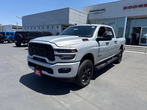 Certified 2026 RAM 2500 Big Horn AWD/4WD image 3