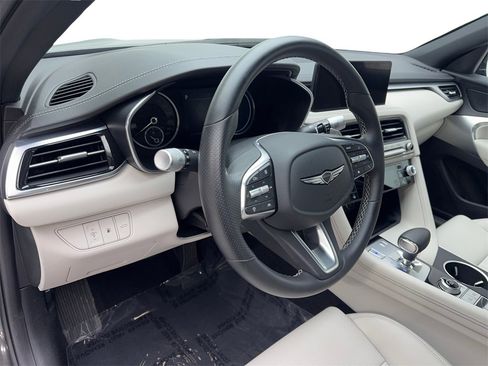 Used 2025 Genesis G70 2.5T image 50
