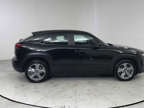 Used 2022 MAZDA MX-30 Electric w/ Premium Package image 9