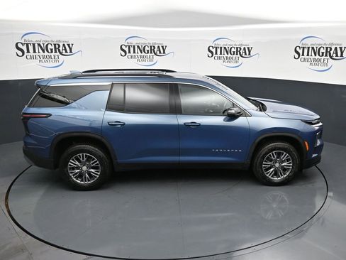 Used 2026 Chevrolet Traverse LT FWD image 25