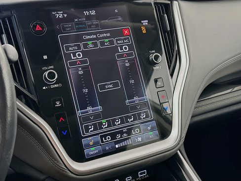 Used 2025 Subaru Outback Onyx Edition image 22