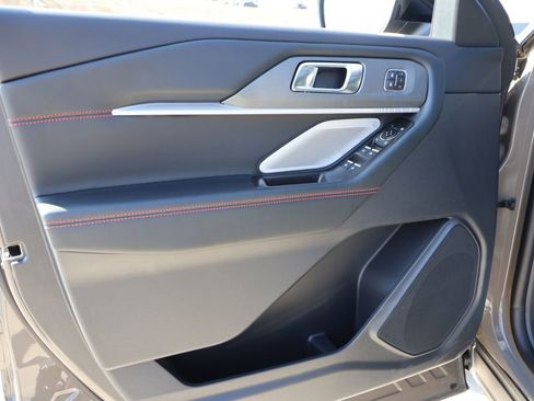 New 2026 Ford Explorer ST w/ Sun And Sound Package image 22