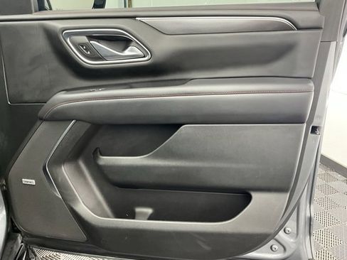 Used 2021 Chevrolet Suburban RST image 17