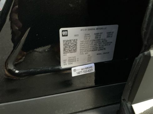 Used 2024 Cadillac XT4 Premium Luxury image 28