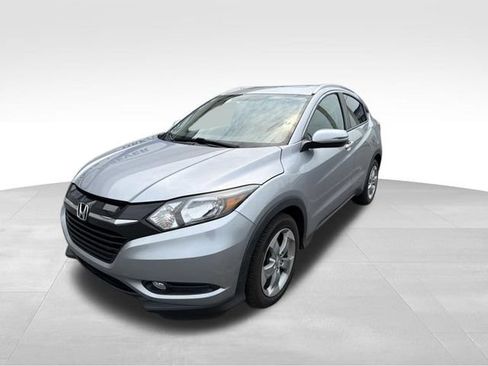 Used 2017 Honda HR-V EX-L image 4
