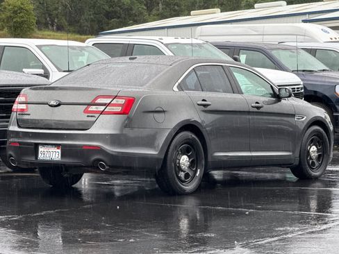 Used 2017 Ford Taurus SEL w/ Equipment Group 201A image 4