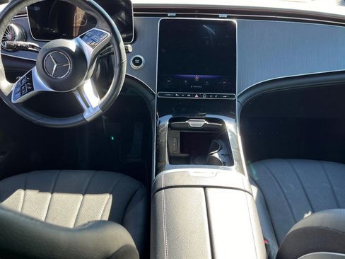 Used 2023 Mercedes-Benz EQE 350+ 4MATIC SUV image 3