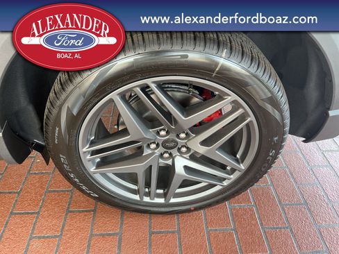 New 2026 Ford Explorer ST-Line image 9