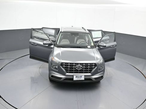 Certified 2024 Hyundai Venue SEL FWD image 46