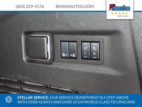 Certified 2024 Chevrolet Suburban Premier AWD/4WD image 10