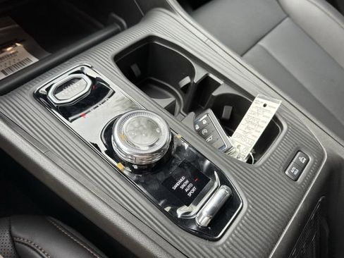 New 2026 Jeep Cherokee Laredo image 24