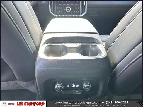 Used 2024 GMC Acadia Elevation FWD image 16
