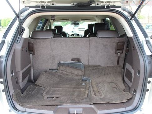 Used 2014 Buick Enclave Leather w/ Trailering Provision Package FWD image 28