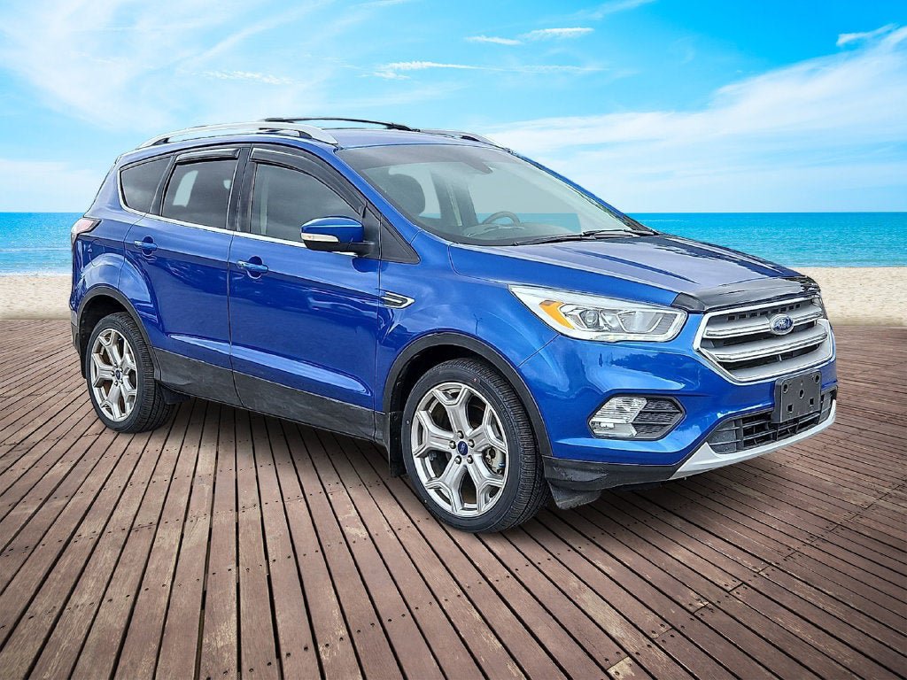 Used 2017 Ford Escape Titanium FWD image 3