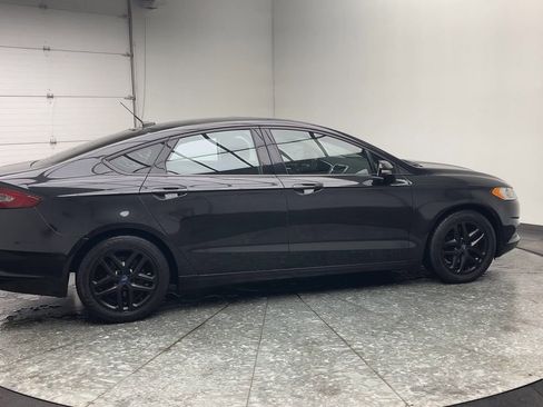 Used 2013 Ford Fusion SE image 33