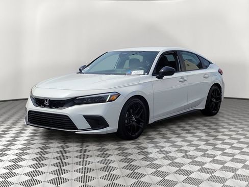 Certified 2024 Honda Civic Sport image 3